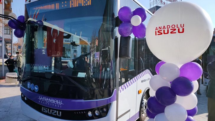 Anadolu Isuzu’nun COVID-19 virüsüne karşı geliştirdiği güvenli otobüsleri Safranbolu yollarında