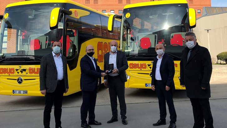 Mercedes-Benz Türk’ten 2021’in ilk otobüs teslimatı Asya Tur’a