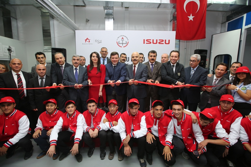 Anadolu Isuzu’dan Meslek Liseleri’ne Önemli Destek