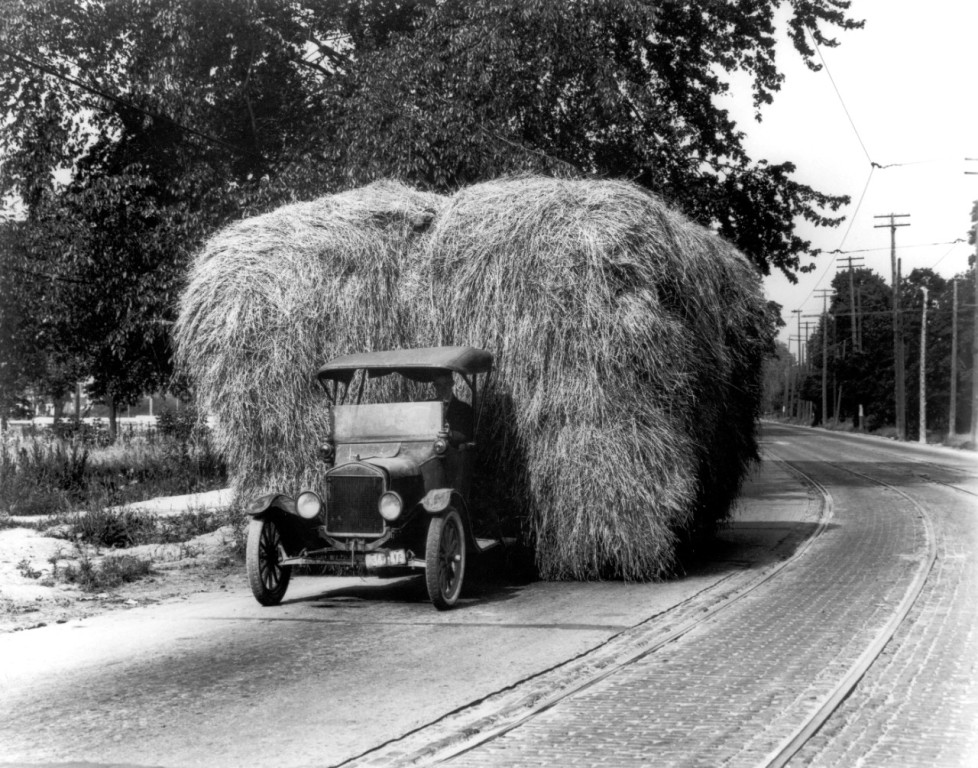 FORD 100 YILLIK BAŞARISINI KUTLUYOR