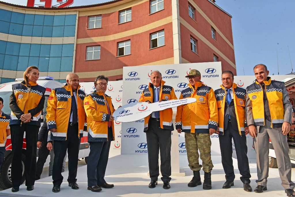 HYUNDAI ASSAN’DAN ERZURUM’A İKİ AMBULANS