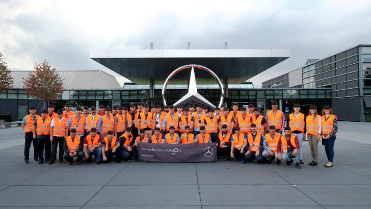50 MERCEDES-BENZ ÇALIŞANI STUTTGART’TA