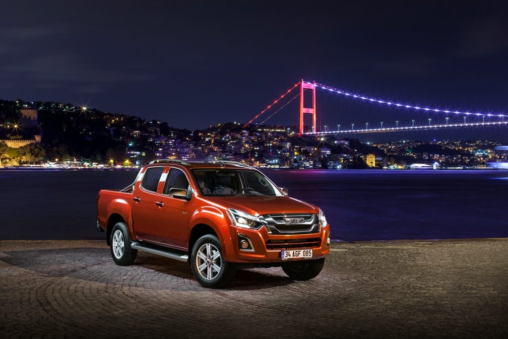 YENİ ISUZU D-MAX TÜRKİYE’DE SATIŞA SUNULDU