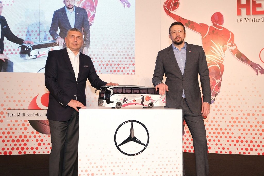 Mercedes-Benz Türk, TBF ile sponsorluk anlaşmasını uzattı