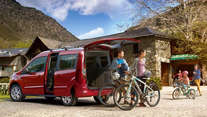 Ford Tourneo ve Transit Connect daha güvenli geldi