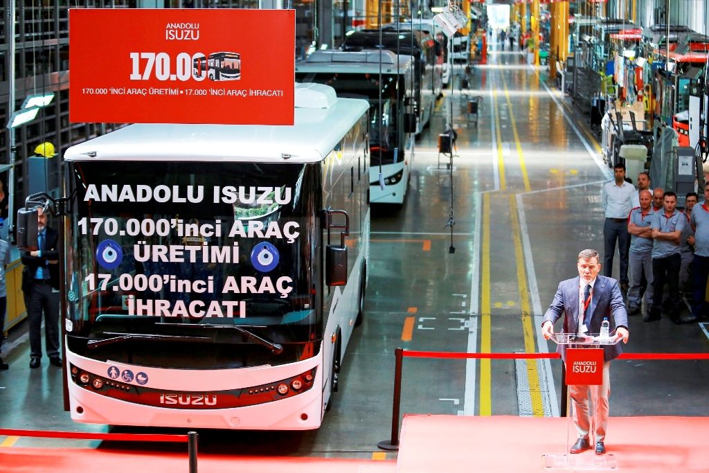 Anadolu Isuzu 170 bininci Aracını Üretti