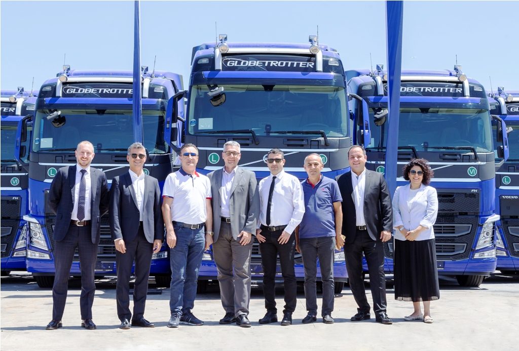 Köknar Uluslararası Taşımacılık Filosuna 15 Adet Volvo Trucks Ekledi