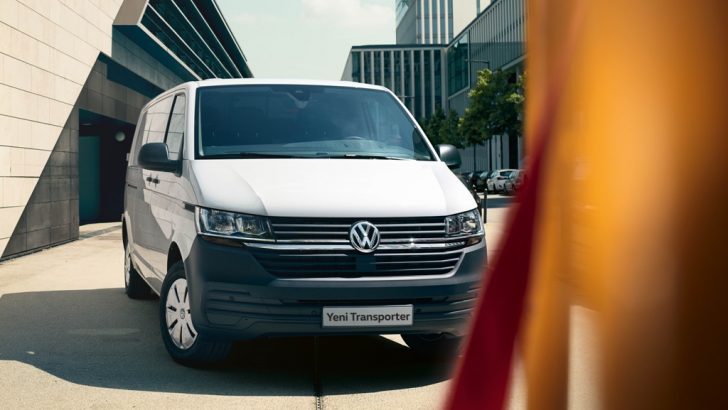 Her İşinize Koşan Yeni Transporter Panel Van