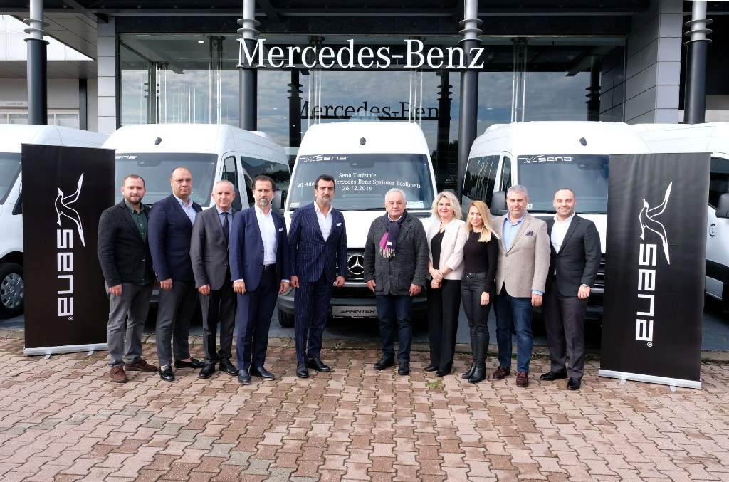 Mercedes-Benz Türk, Sena Turizm’e 50 adet Araç Teslim Etti