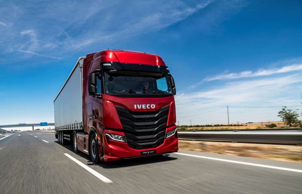 IVECO S – WAY: Gelecek on yılın IVECO ağır kamyonu