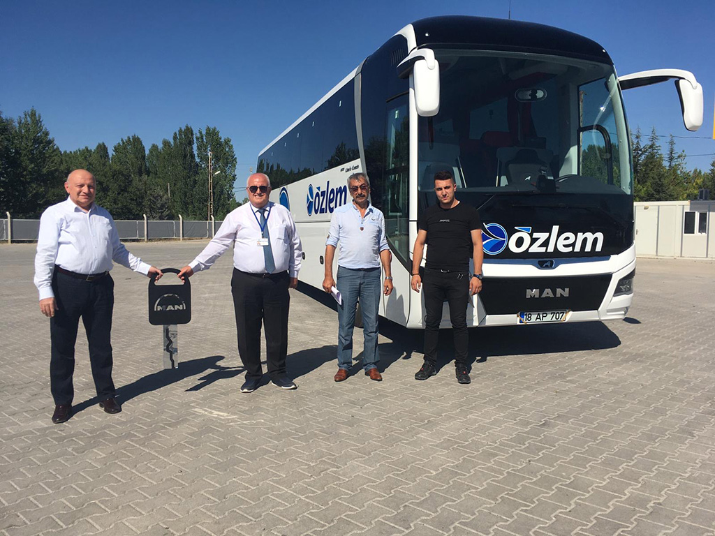 Çankırı’nın güçlü firması ÖZLEM Seyahat’in tercihi MAN Lion’s Coach