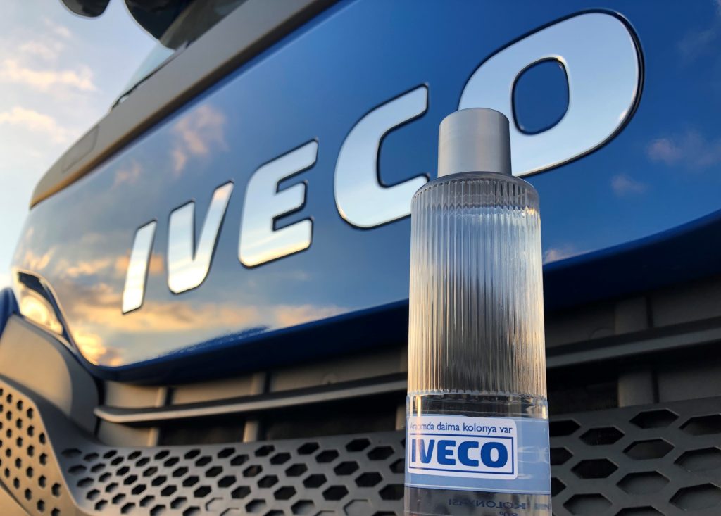 Iveco yetkili servisinden servise gelen her araca kolonya