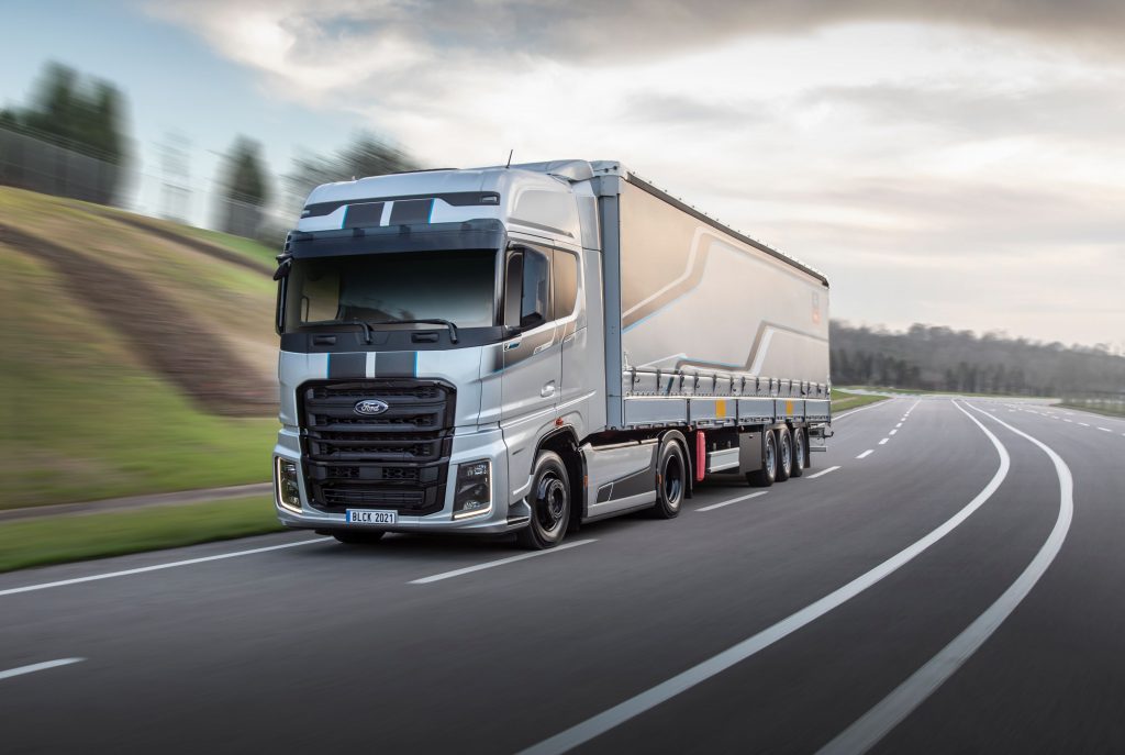 Ford Trucks, 2021’e yeni ürün ve bağlantılı araç teknolojileriyle hızlı bir giriş yaptı