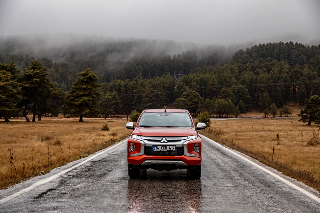 Mitsubishi L200, 2020 yılında da en çok satılan pick-up oldu