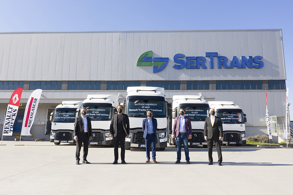 Renault Trucks’dan büyük teslimat