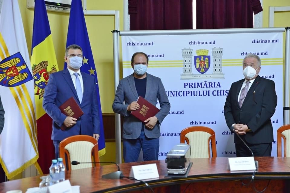 Anadolu Isuzu 100 adetlik Moldova Kişinev ihalesini imzaladı