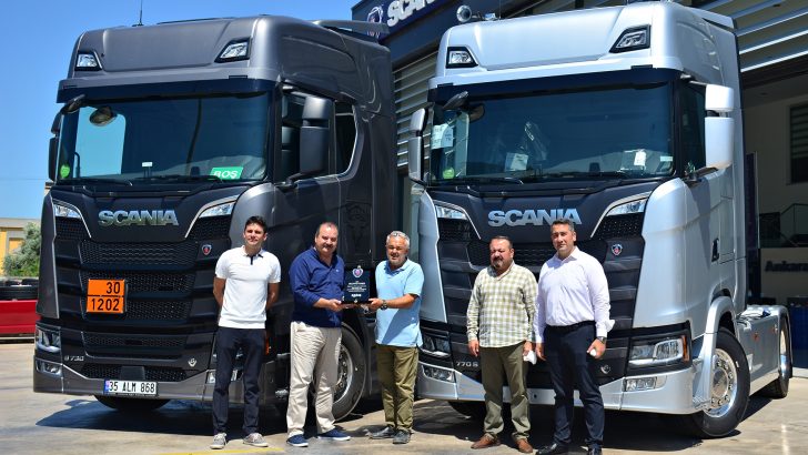 Scania’nın 770 hp Gücündeki V8 motorlu modelinin, Türkiye’deki İlk Teslimatı Olcayto Toker Petrol’e !