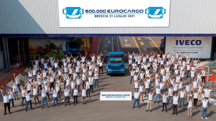 IVECO, Brescia fabrikasında üretilen 600 bininci Eurocargo’yu kutluyor!