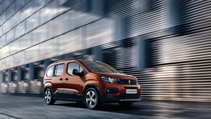 PEUGEOT, Temmuz Ayında Ticari Araçlarının Faizlerini Sıfırladı.