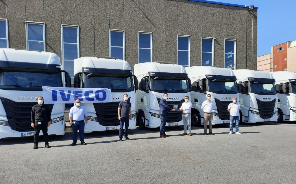 IVECO’dan Bulung’a 11 adet S-WAY çekici teslimatı