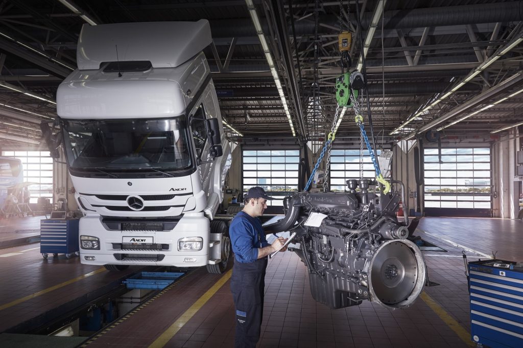 Mercedes-Benz Türk’ten SIFIR GİBİ MOTOR Hizmeti!