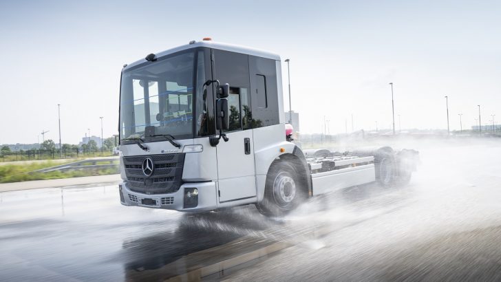 Mercedes-Benz tamamen elektrikli araç çalışmaları devam ediyor