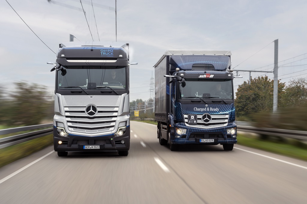 Daimler Truck’ın hidrojen bazlı yakıt hücreli kamyonu yol kullanım izni aldı