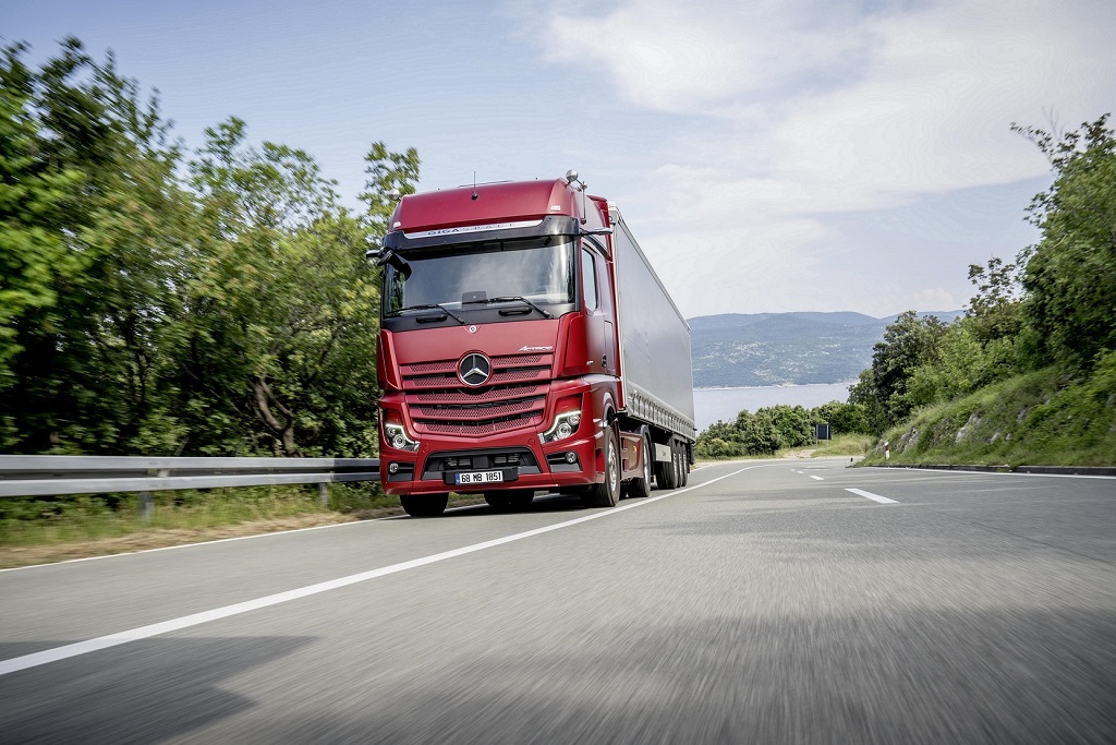 Mercedes-Benz Finansal Hizmetler’den kamyon modellerinde Kasım ayına özel fırsatlar !