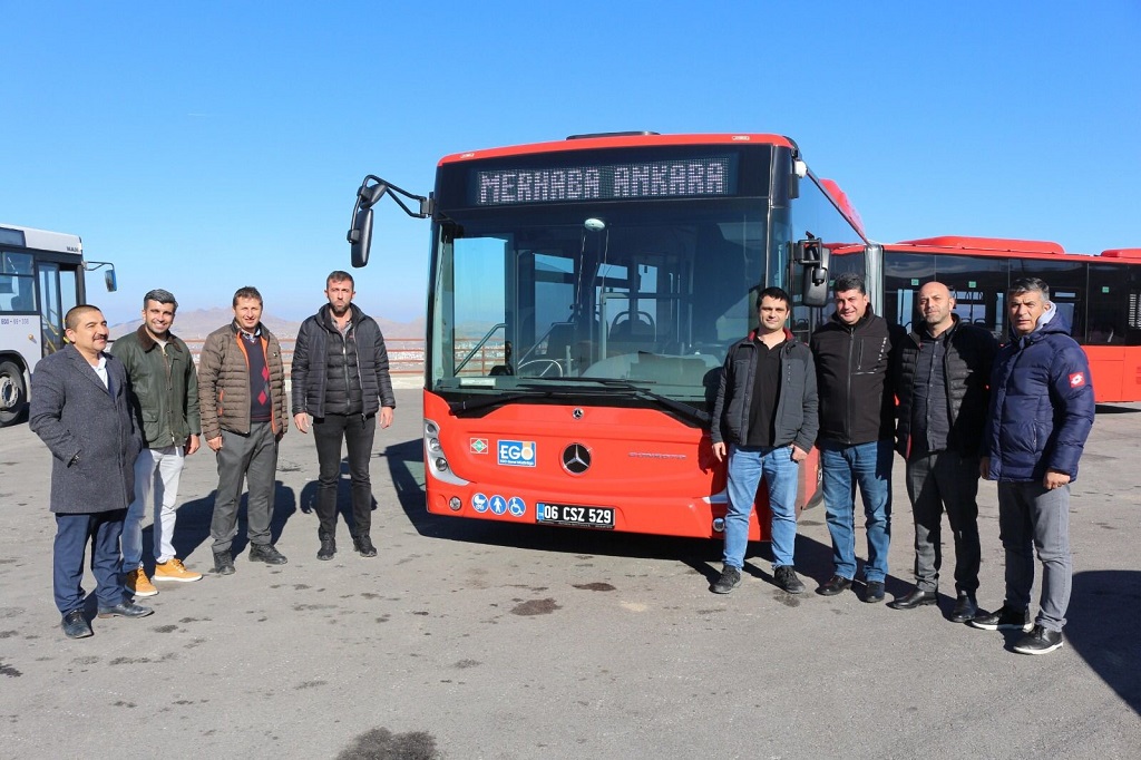 Mercedes-Benz Türk, EGO sürücülerini ve teknik personelini yeni araçlara hazırlıyor.