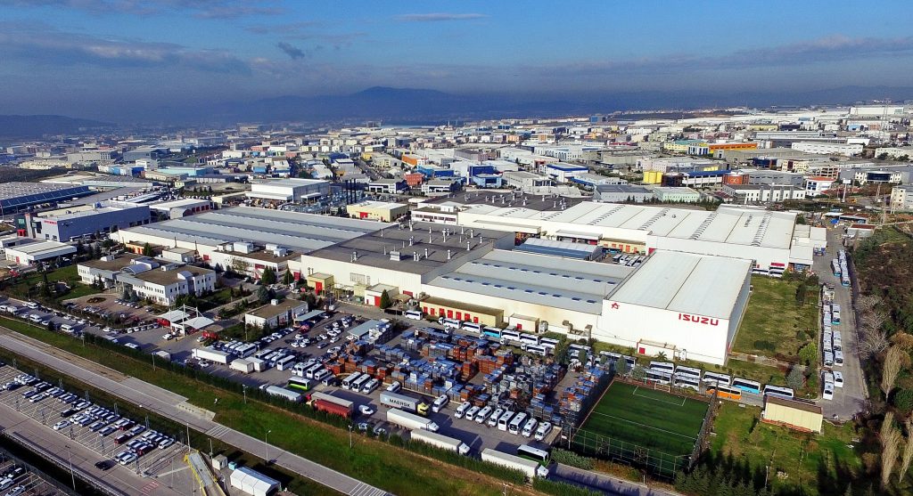 Türkiye’de satılan her 10 ‘orta sınıf’ kamyondan 4’ünü Anadolu Isuzu üretiyor