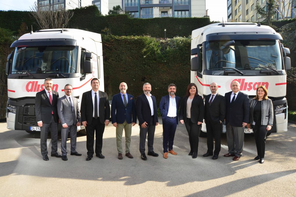 ALIŞAN LOJİSTİK’TEN RENAULT TRUCKS YENİ T EVO İLE BÜYÜK FİLO YATIRIMI