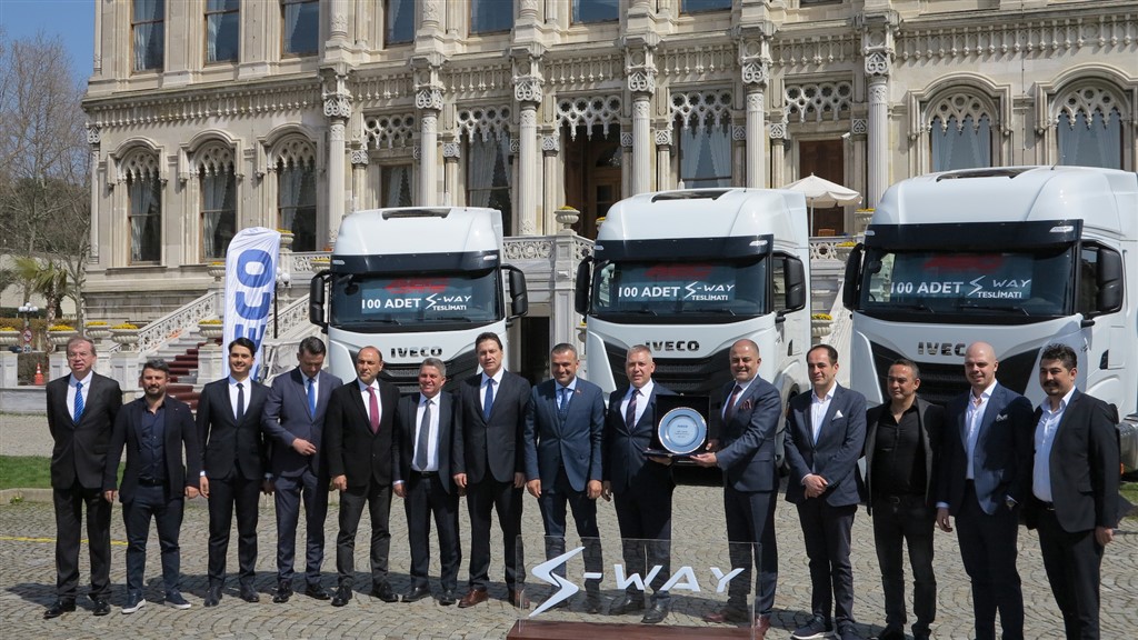 IVECO’dan ABC Lojistik’e 100 adet S WAY çekici