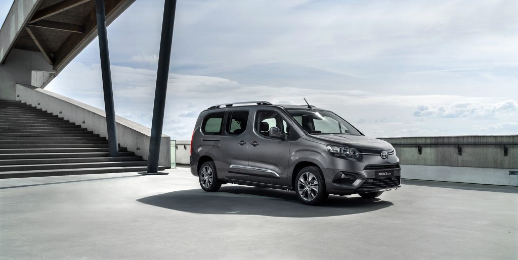 TOYOTA PROACE CITY ALMANIN TAM ZAMANI