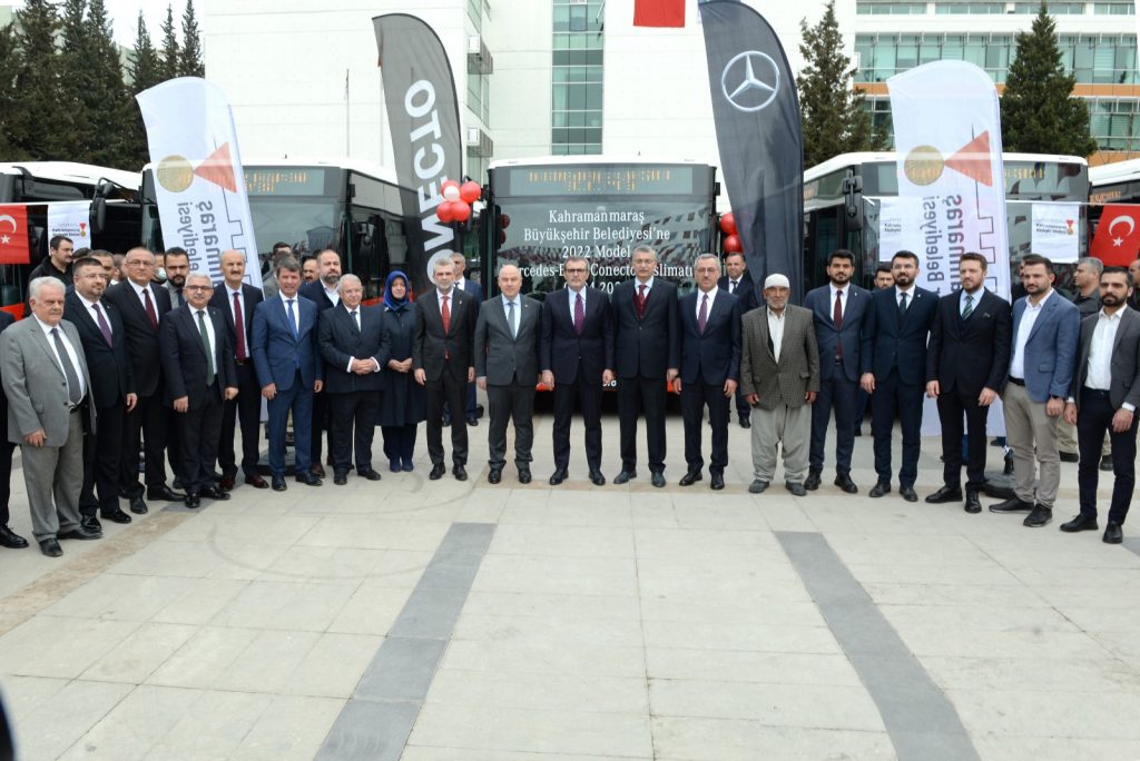 Mercedes-Benz Türk, Kahramanmaraş Büyükşehir Belediyesi’ne 5 adet Mercedes-Benz Conecto Solo Dizel’i teslim etti