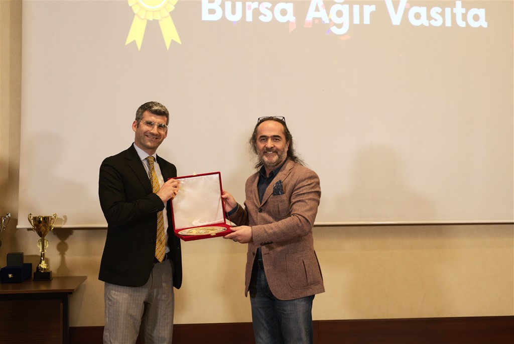 BURSA AĞIR VASITA’YA ÇİFTE ÖDÜL