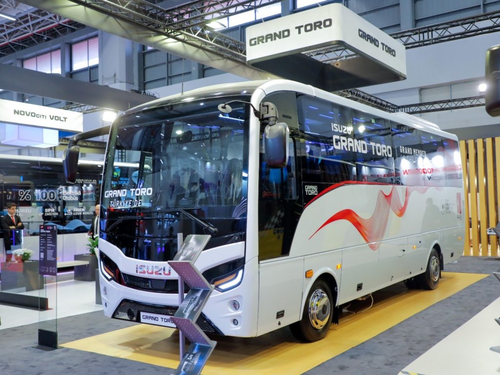 Isuzu Grand Toro, Busworld Türkiye 2022 fuarında ilgi odağı oldu 