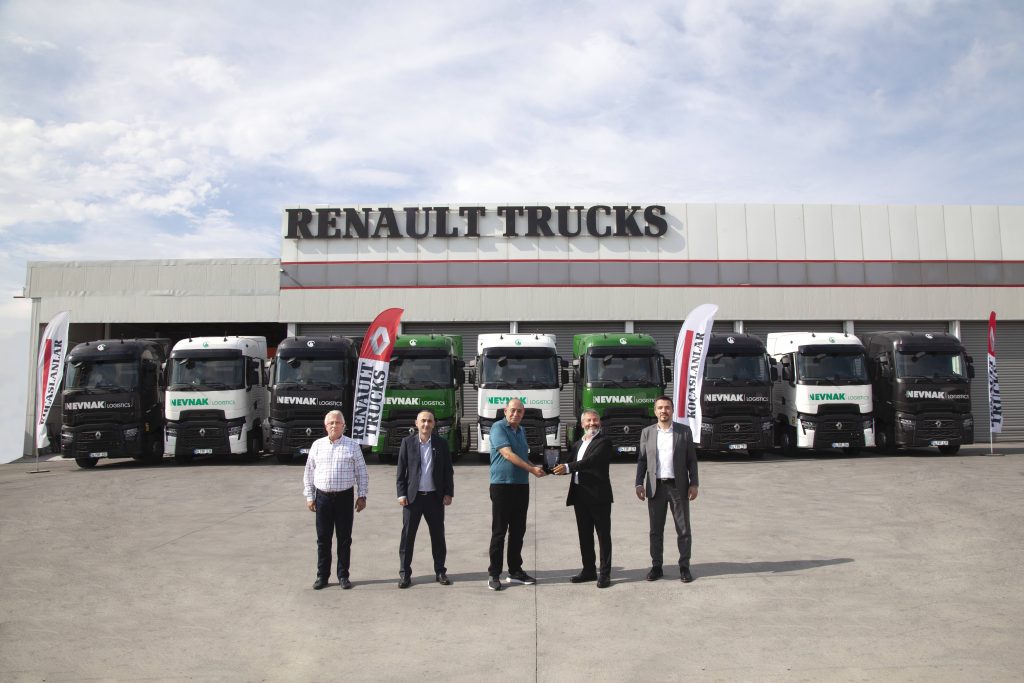 FRİGO NEVNAK GÜÇLENİRKEN YOL ARKADAŞI, YİNE RENAULT TRUCKS 