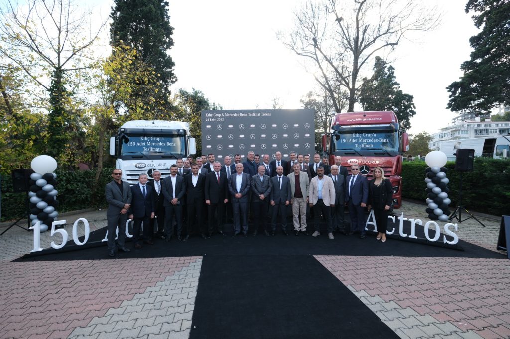 Mercedes-Benz Türk, Kılıç Grup’a 150 adet Actros çekici teslim etti
