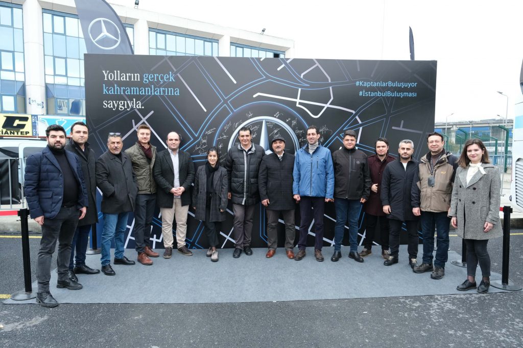 Mercedes-Benz Türk, Dünya Şoförler Günü’nde otobüs kaptanlarıyla İstanbul’da buluştu