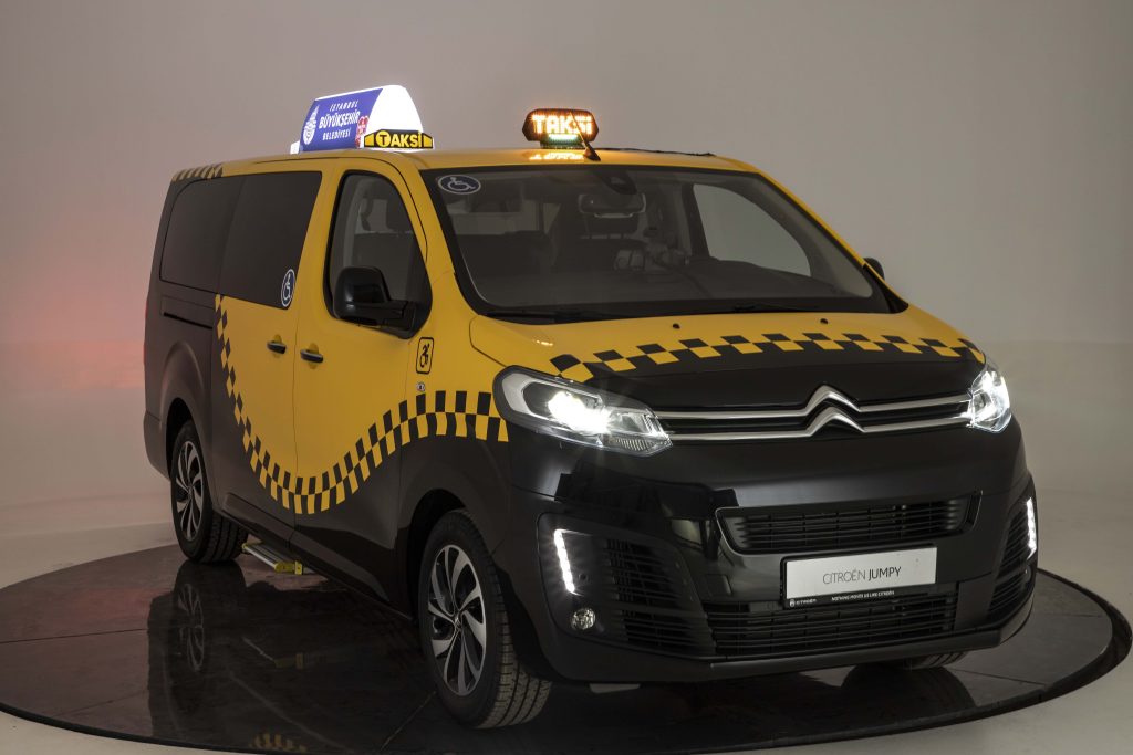 İstanbul’un Taksileri Citroën Jumpy Spacetourer ile Dönüşecek!