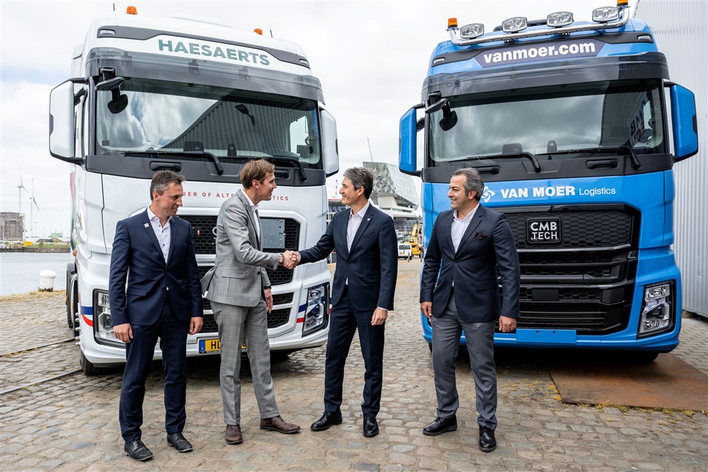 Ford Trucks ve CMB.TECH, çift yakıtlı hidrojen kamyonlarına dönüşüm için iş birliğini duyurdu