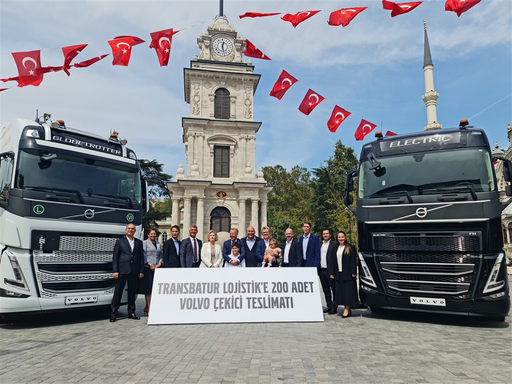 Marubeni Dağıtım ve Servis A.Ş., Transbatur Lojistik’e 200 Adet Volvo Çekici Teslimatını İstanbul Modern’de Gerçekleştirdi