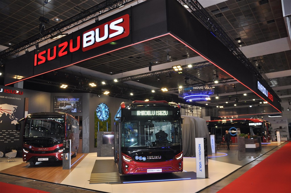 Anadolu Isuzu, Busworld Europe Brüksel Fuarı’na elektrikli araçları ile katıldı.