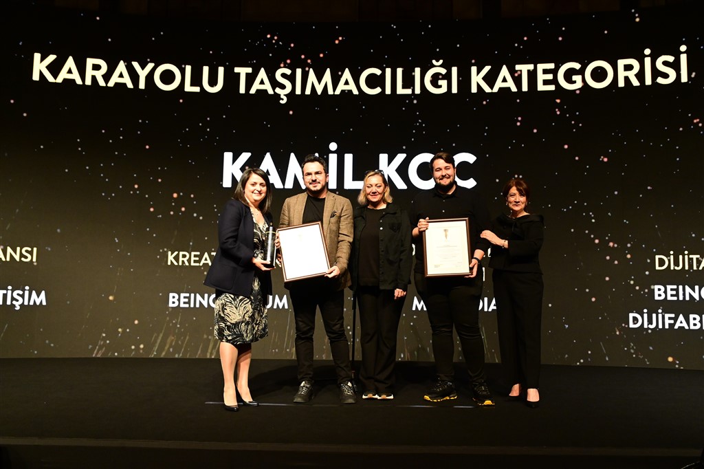 Kâmil Koç, The ONE Awards’ta üst üste üçüncü kez ‘Yılın İtibarlısı’ seçildi