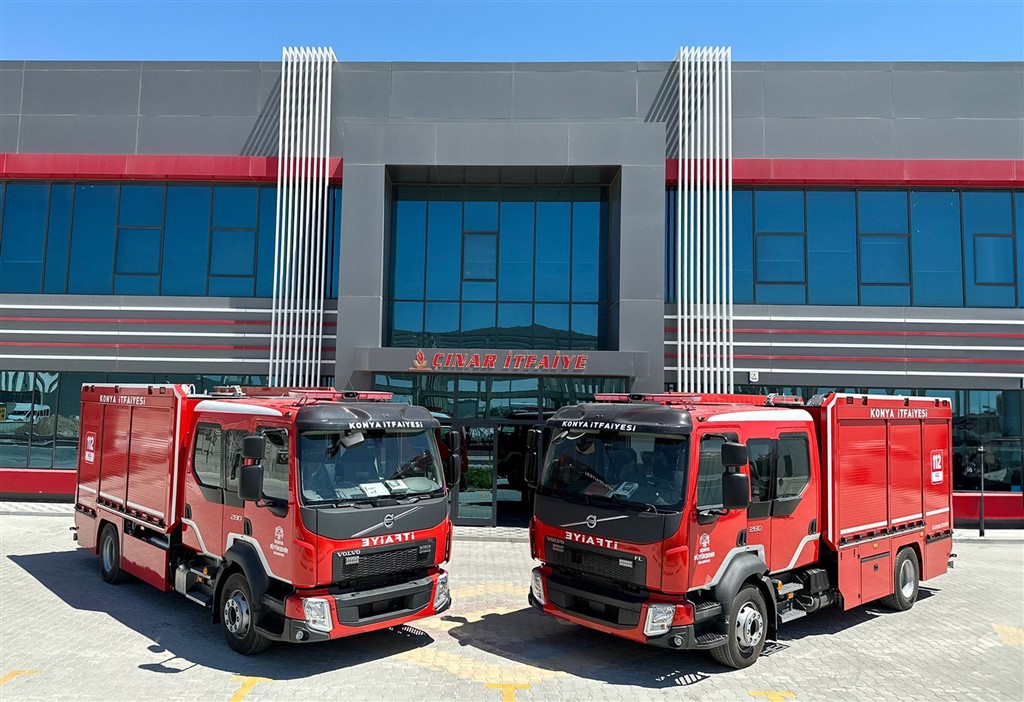 Volvo Trucks’tan Konya Büyükşehir Belediyesi İtfaiye Daire Başkanlığı’na İkinci Teslimat