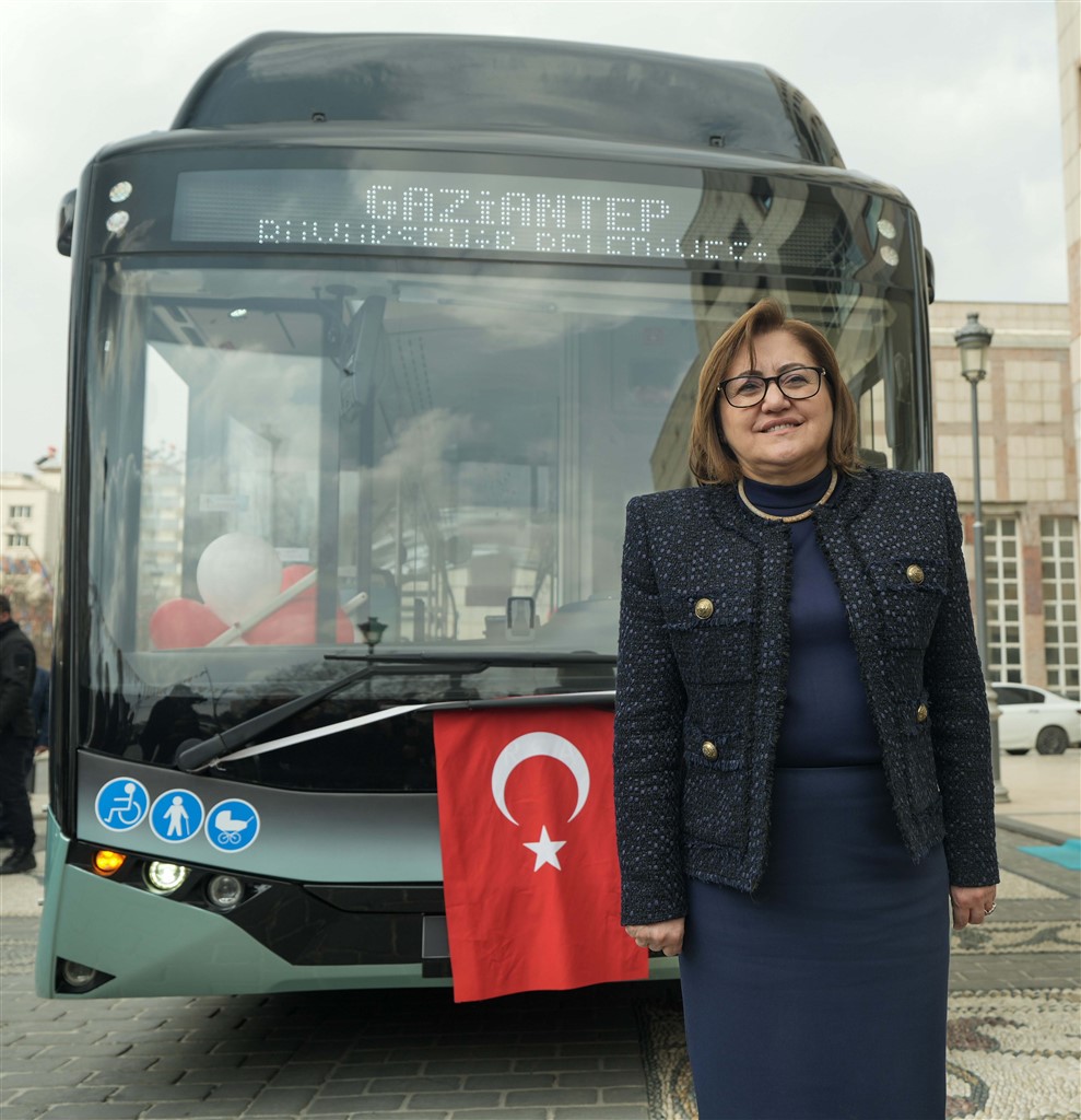 Karsan’ın Hidrojenli Otobüsü e-ATA’yı Türkiye’de İlk Kez Gaziantepliler Test Etti!
