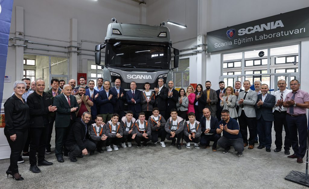 Scania Türkiye’nin İlk Laboratuvarı Geleceğin Teknisyenlerini Yetiştirecek