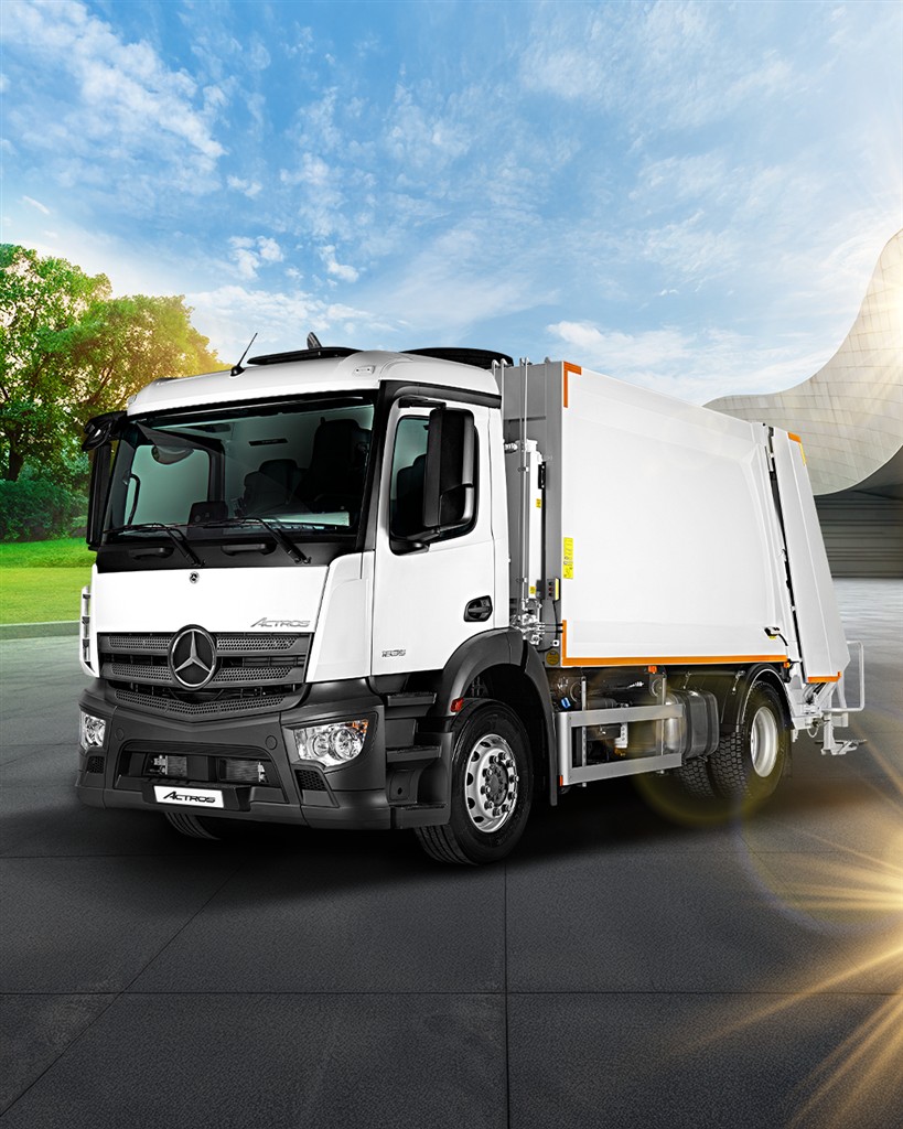 Mercedes-Benz Türk, Katı Atık Toplama Sektörüne Geniş Ürün Yelpazesiyle Değer Katıyor