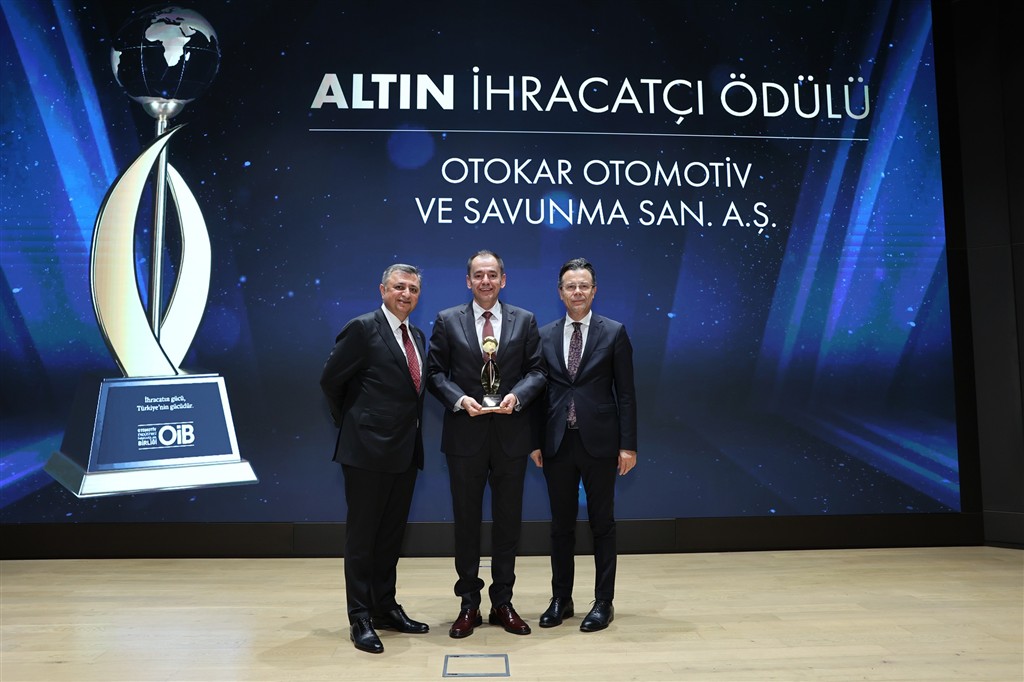 Otokar’a Altın İhracatçı Ödülü