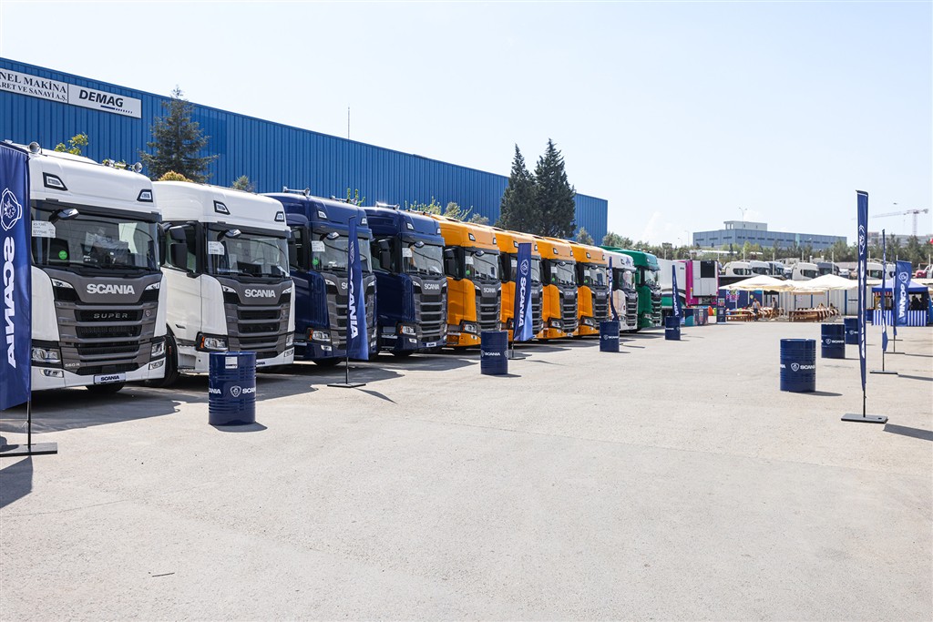 Minik Ellerle Büyük Fikirler: Scania Kids Fest Renkli Geçti